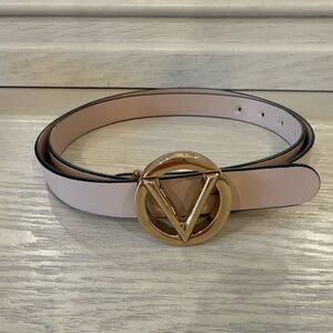Mario Valentino light pink leather belt with gold buckle